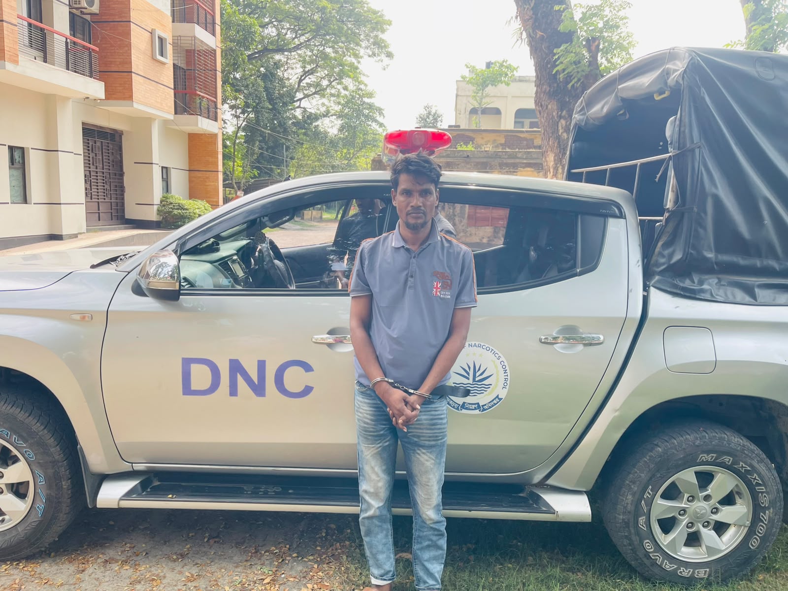 গাঁজা সেবনে মাগুরায় ইউপি সদস্যের ৩ মাসের কারাদণ্ড